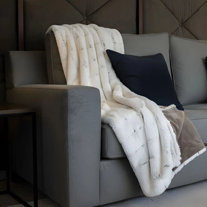 Premium Webpelzdecke - Quadro - Home by Heidemann